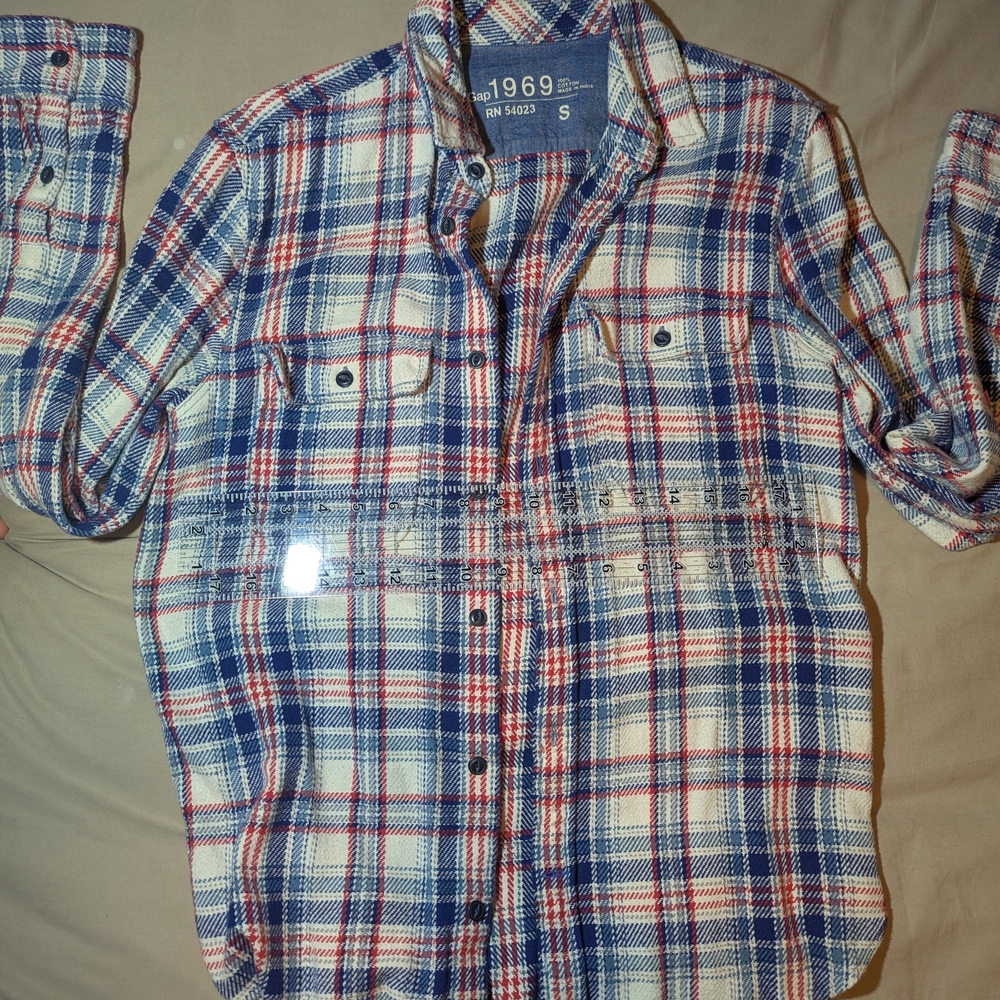 GAP Small Men's Blue and Red Plaid Shirt
